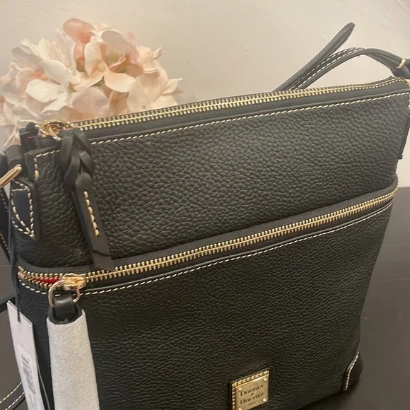 NWT Dooney & Bourke Pebble Grain Crossbody Bag - Picture 3 of 11
